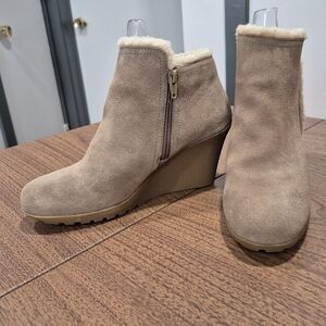 NWOT White Mountain Suede And Shearling Wedge Bootie